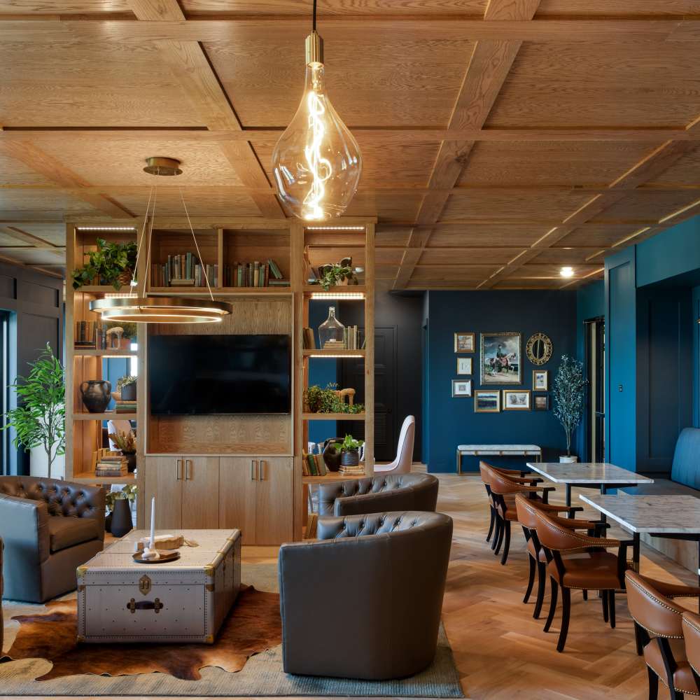 Comfortably clubhouse at Katy Trail Uptown in Dallas, Texas