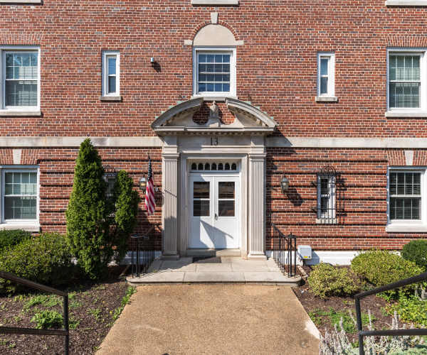 Exterior home at Phythian Road in Annapolis, Maryland