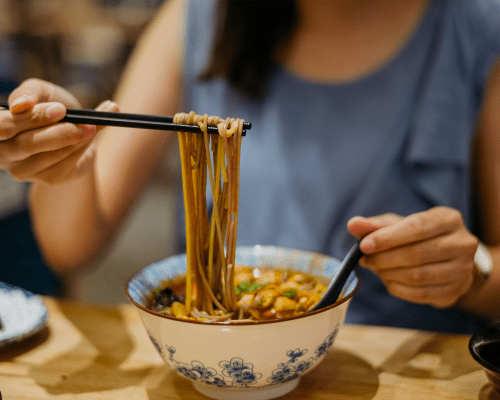 Dining options near Vantage Pointe West Apartment Homes in Cincinnati, Ohio