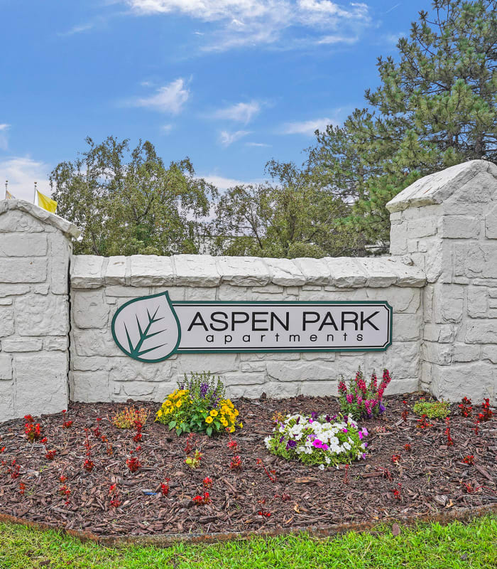 Exterior of Aspen Park Apartments in Wichita, Kansas