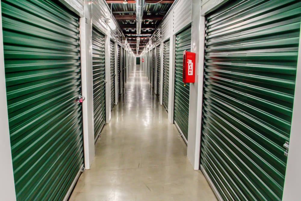 Lockaway Storage Encino Interior Units