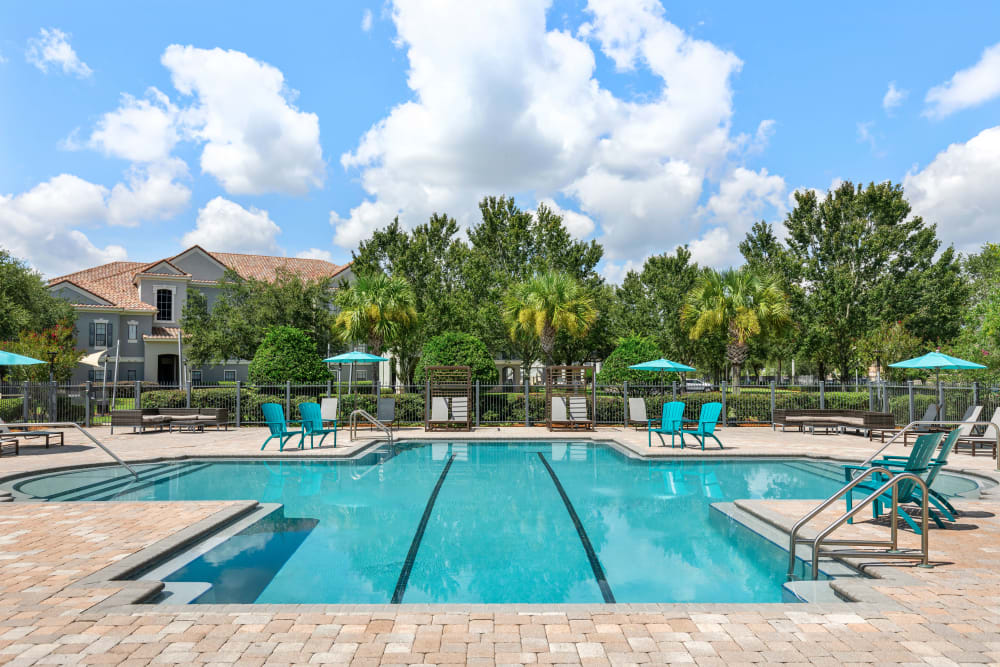 Resort-style swimming pool at Mirador & Stovall at River City in Jacksonville, Florida