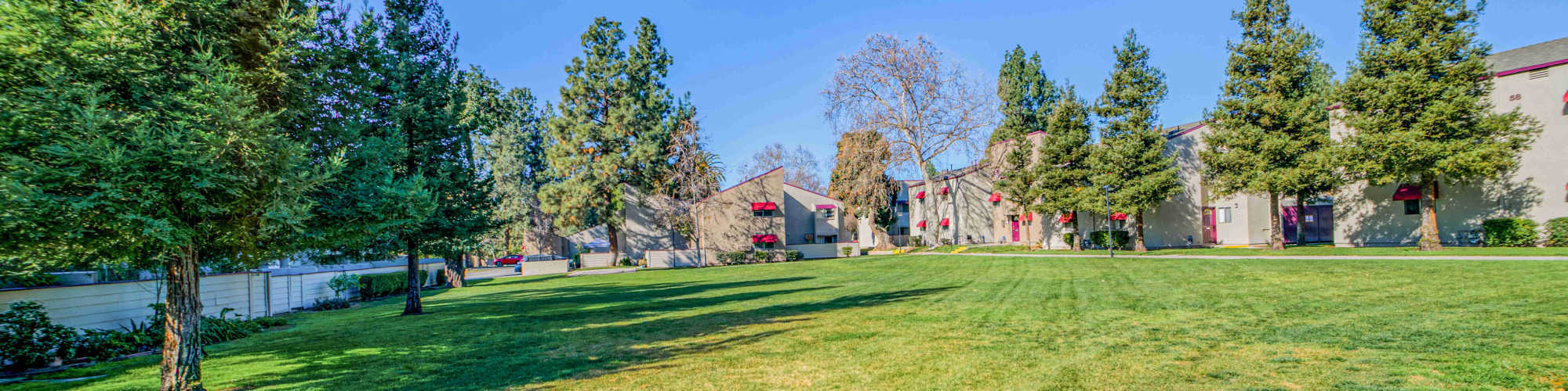 Photo Gallery | Kings Villages in Pasadena, California