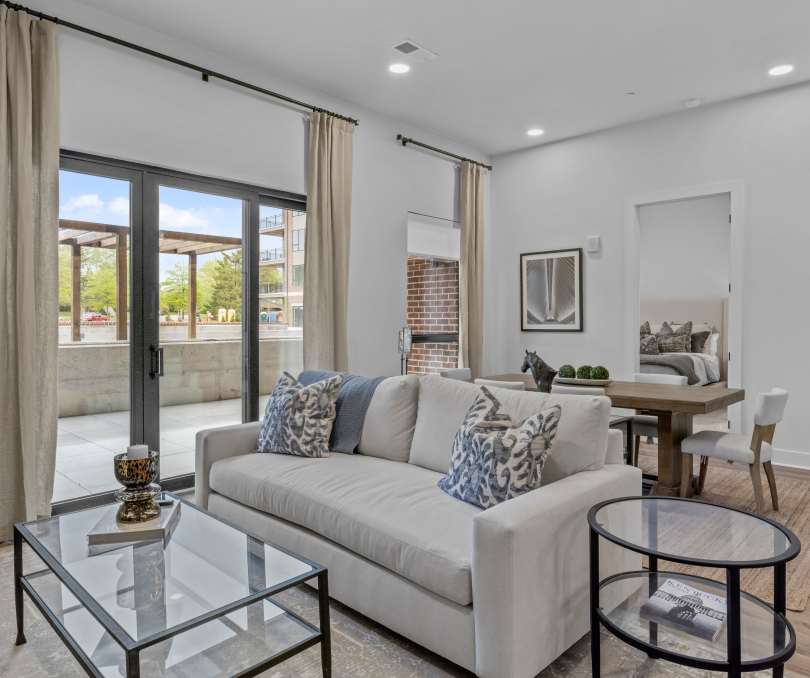 Comfortably furnished apartment at The Landing at Lakewood Harbour, Lexington, KY
