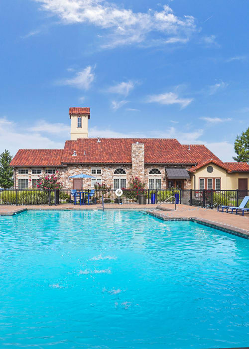 Amenities at Mission Point Apartments in Moore, Oklahoma