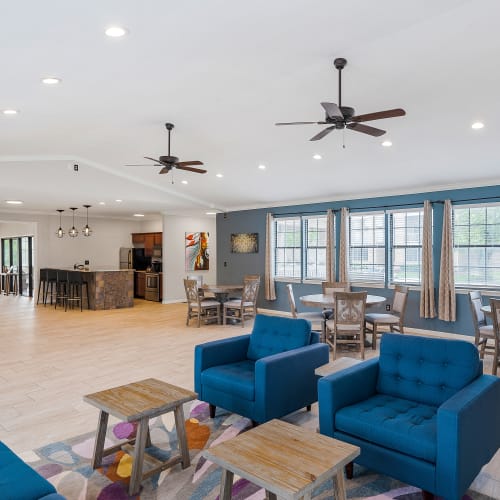 Photos of Burlington Oaks in Burlington, KY