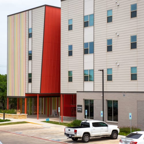 View qualifications for Parker Lane Apartments in Austin, Texas