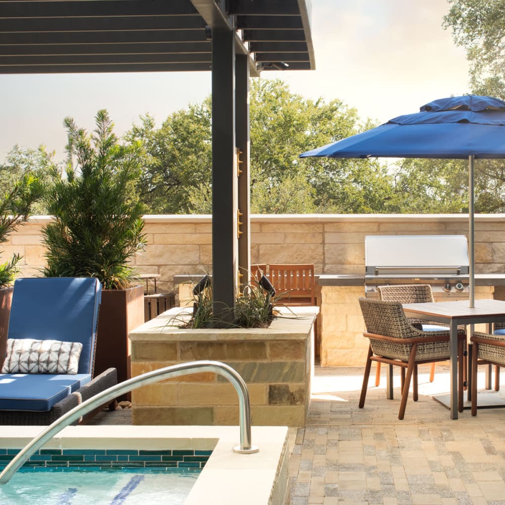 Comfortable places to relax near the pool at Magnolia Heights in San Antonio, Texas