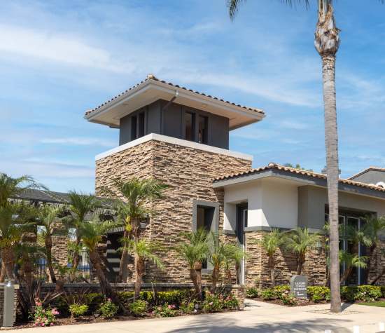 Alize at Aliso Viejo, a sister community to Hidden Hills Condominium Rentals in Laguna Niguel, California
