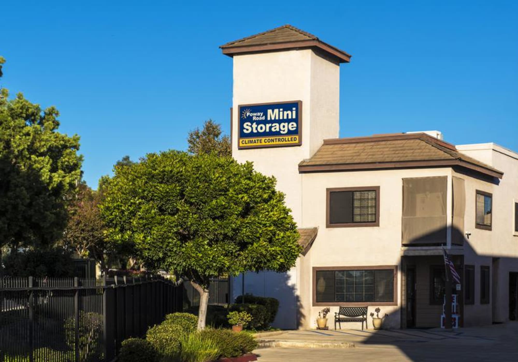 Poway Storage Unit Dandk Organizer