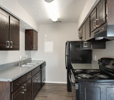 Modern kitchen at Stone Ridge Apartments
