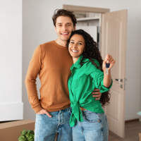 A happy couple at Pinnacle at Afton in Richmond, Virginia