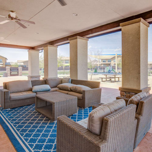 Outdoor sitting area with patio furniture at Desert Winds in Fallon, Nevada